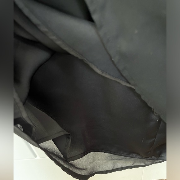 Dex open shoulder flowy blouse S - Picture 3 of 6